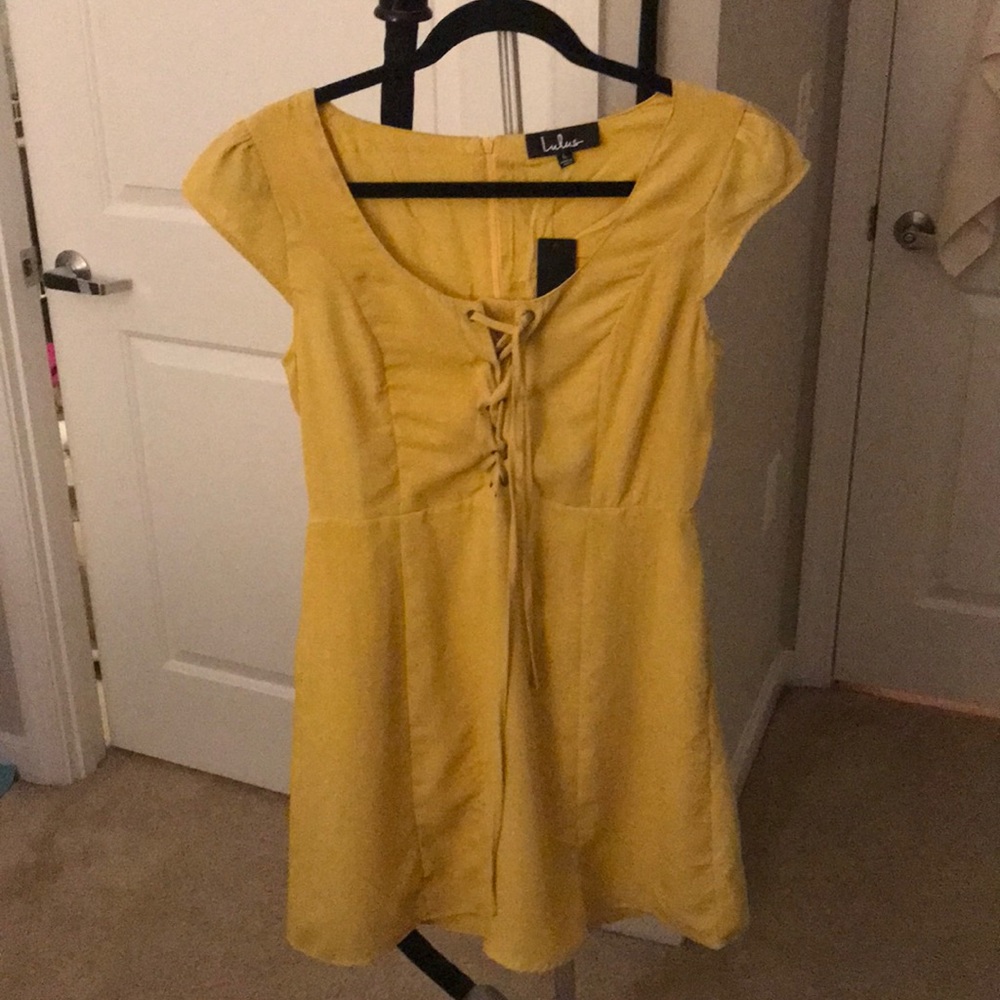 Lulu’s Mustard dress